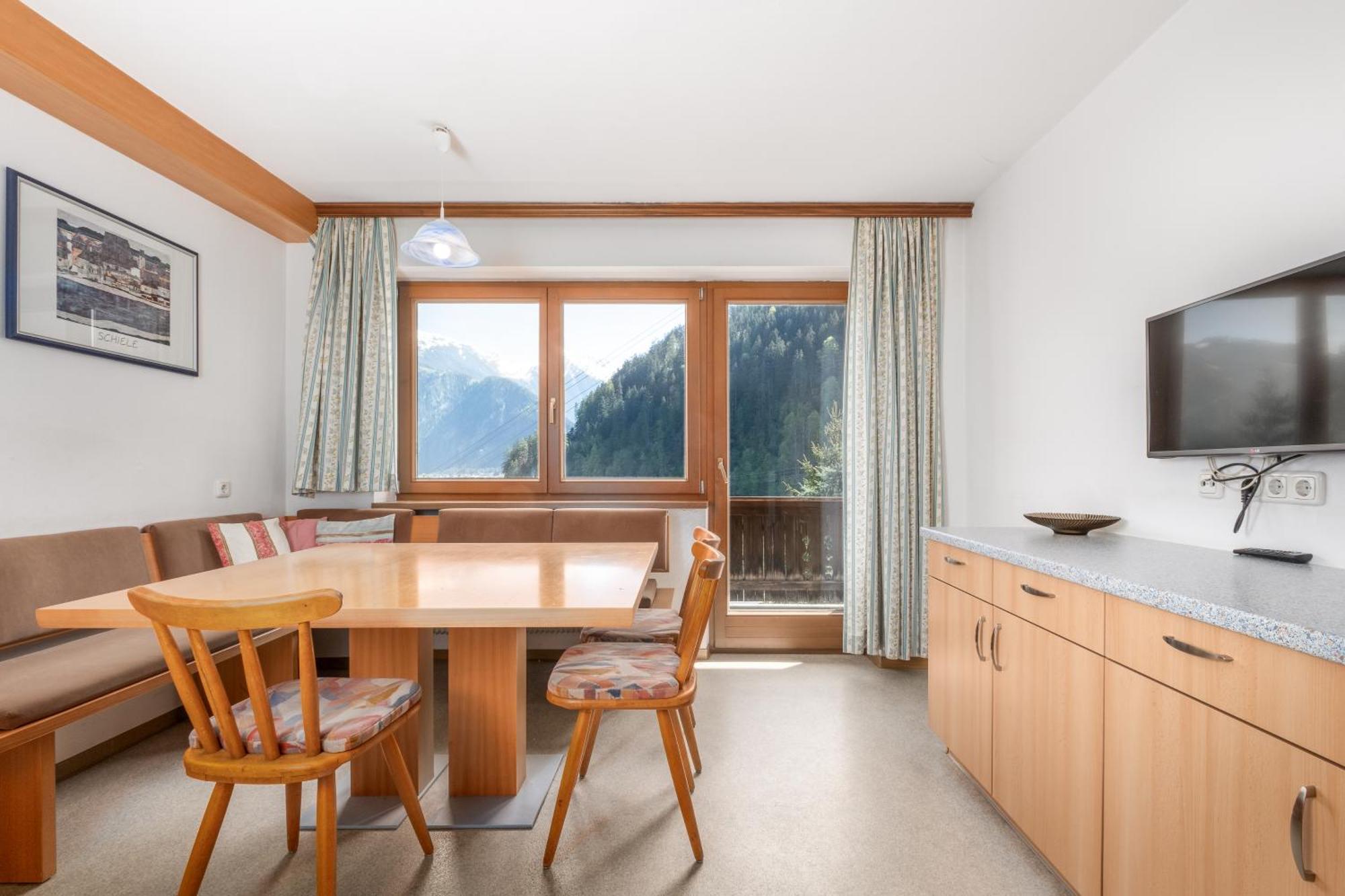 Апартаменты Haus Tuxerklamm Майрхофен Экстерьер фото